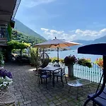 Bed and breakfast Nest On The 3*