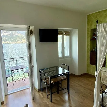 Couette-café Nest On The 3*