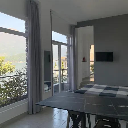 Nest On The 3*