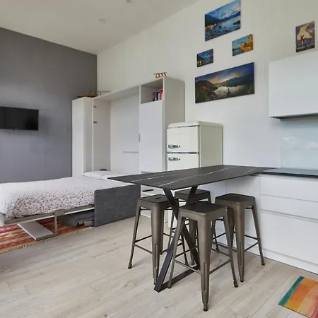 Nest On The לינה וארוחת בוקר