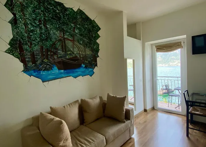 Nest On The 3* Lezzeno