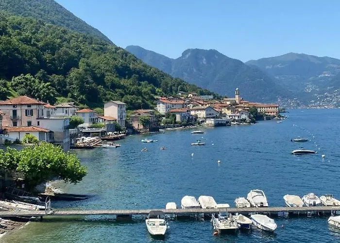 Nest On The Bed & Breakfast Lezzeno