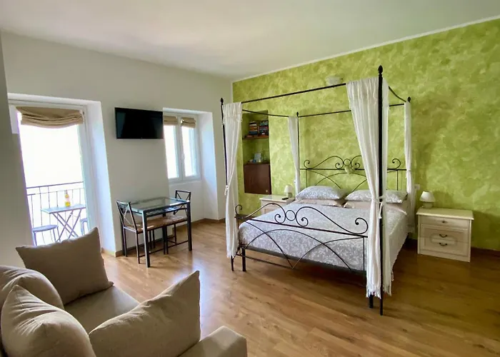 Nest On The فندق مبيت وإفطار