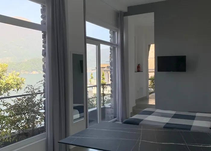 Nest On The 3*
