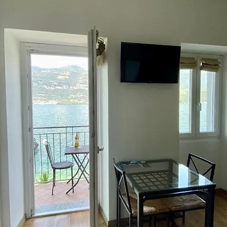 Nest On The Bed & Breakfast